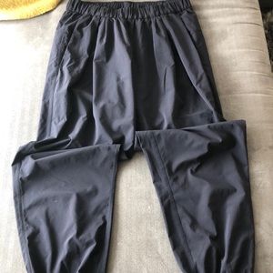 Lululemon joggers